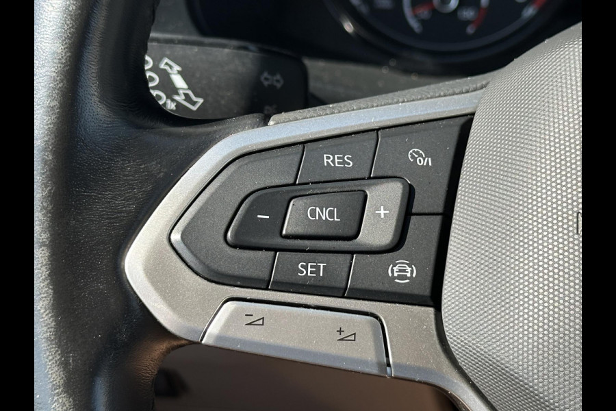 Volkswagen Transporter 2.0 TDI L2H1 Highline Automaat|Navi|Carplay|Camera