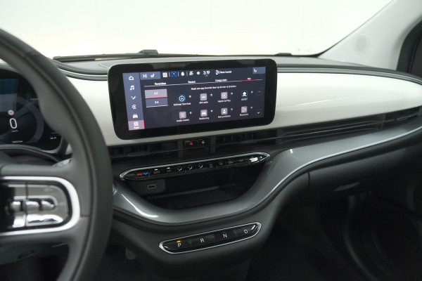 Fiat 500 Urban 42 kWh | SOH 96.8% | 3 Fase Laadfunctie | Camera | Apple Carplay | Parkeersensoren