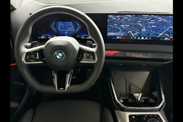 BMW X3 30e 300PK XDRIVE M SPORT / PANO SCHUIFDAK / HARMAN KARDON / 360.CAM / INNOVATION /
