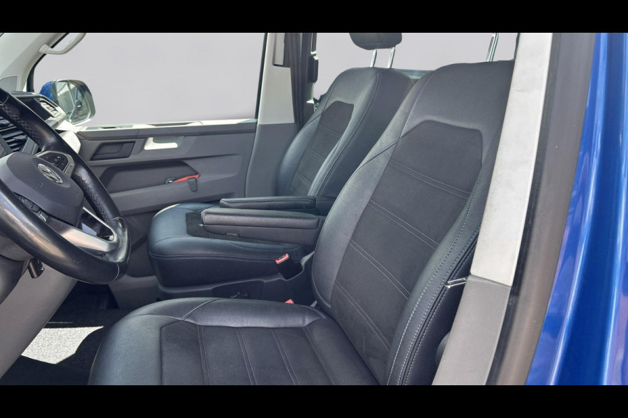 Volkswagen Transporter L2H1 Dubbel Cabine 2.0 TDI 150pk DSG Highline Automaat Led Camera Stoelverwarming Navigatie Trekhaak Alcantara