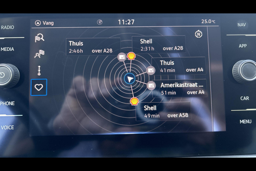 Volkswagen Transporter L2H1 Dubbel Cabine 2.0 TDI 150pk DSG Highline Automaat Led Camera Stoelverwarming Navigatie Trekhaak Alcantara