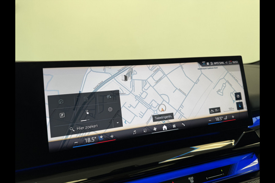 BMW i5 eDrive40 84 kWh Head-Up ACC PDC Trekhaak M-Sport Leder 24 Maanden garantie* (Vraag naar de voorwaarden)