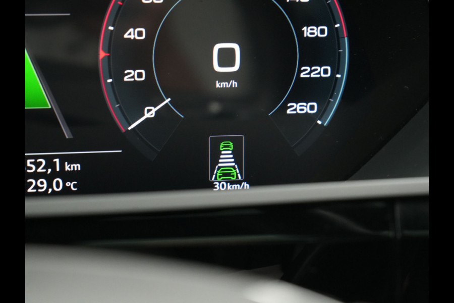 Audi e-tron E-Tron 50 Quattro S Line 71 kWh 313pk | Panodak | Luchtvering | Adaptive Cruise | Alcantara Sportstoelen Memory & Verwarmd | Apple Carplay | Navigatie | 20"L.M |