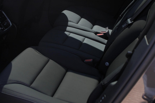 Volvo EX90 408PK Twin Motor Ultra / Panoramadak / Luchtvering / Head-up display / Stoelverwarming en stuurwielverwarming / Massagestoelen / Memory seats / Adaptive cruise control / 360 Camera / elektrische achterklep