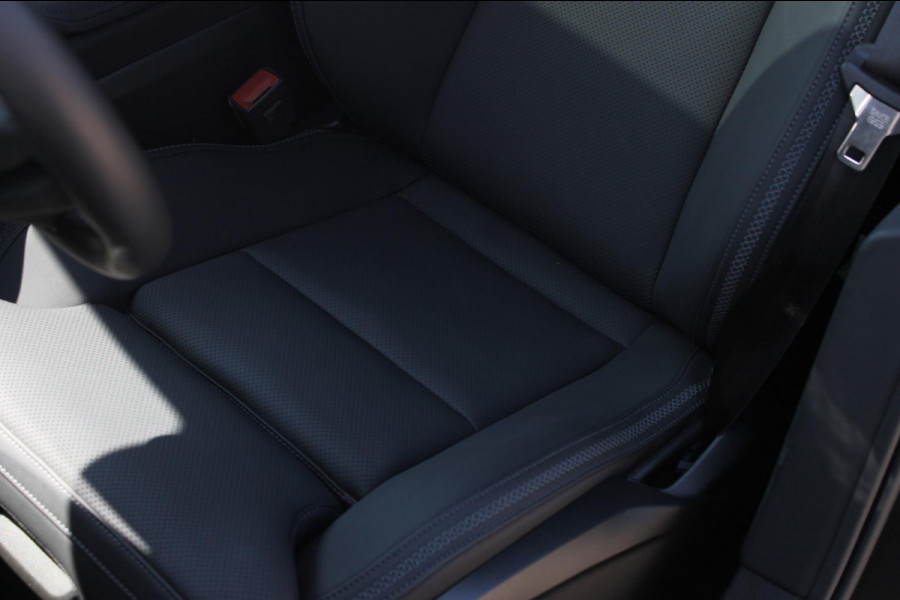 Volvo EX90 408PK Twin Motor Ultra / Panoramadak / Luchtvering / Head-up display / Stoelverwarming en stuurwielverwarming / Massagestoelen / Memory seats / Adaptive cruise control / 360 Camera / elektrische achterklep