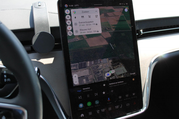 Volvo EX90 408PK Twin Motor Ultra / Panoramadak / Luchtvering / Head-up display / Stoelverwarming en stuurwielverwarming / Massagestoelen / Memory seats / Adaptive cruise control / 360 Camera / elektrische achterklep