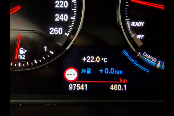 BMW X1 SDrive20i High Executive AIRCO CLIMA NAVI CRUISE PANO LEER STOELVERW HEAD UP TREKHAAK 1800KG CAMERA ELEK KLEP NIEUWSTAAT