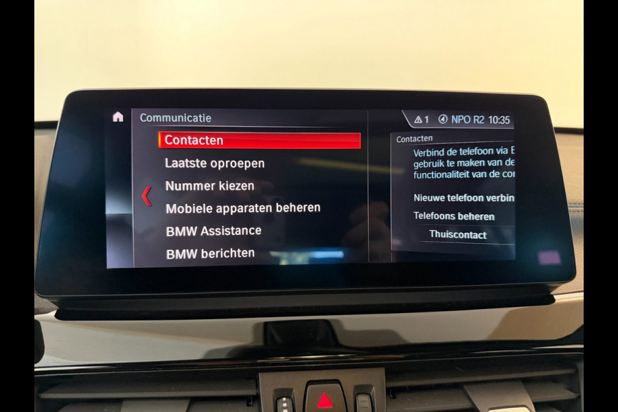 BMW X1 SDrive20i High Executive AIRCO CLIMA NAVI CRUISE PANO LEER STOELVERW HEAD UP TREKHAAK 1800KG CAMERA ELEK KLEP NIEUWSTAAT