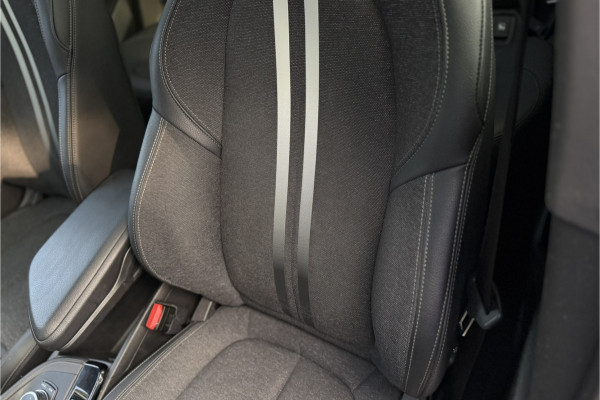 BMW X1 xDrive25e M-Sport | Panodak | Head-Up | Comfort Access | Camera | Apple Carplay