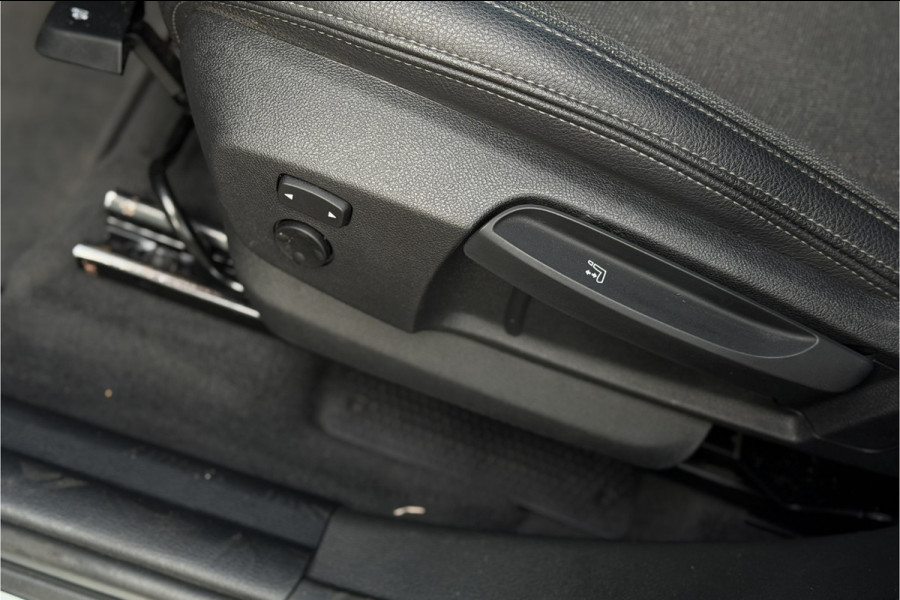 BMW X1 xDrive25e M-Sport | Panodak | Head-Up | Comfort Access | Camera | Apple Carplay