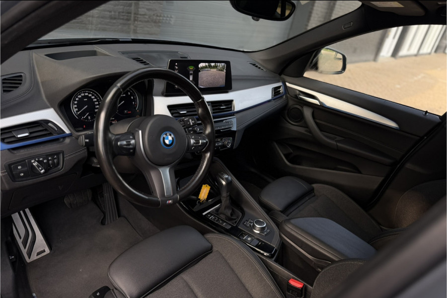 BMW X1 xDrive25e M-Sport | Panodak | Head-Up | Comfort Access | Camera | Apple Carplay