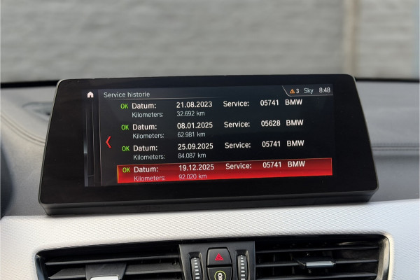 BMW X1 xDrive25e M-Sport | Panodak | Head-Up | Comfort Access | Camera | Apple Carplay