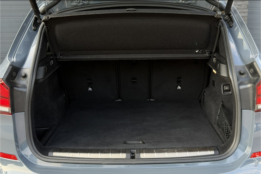 BMW X1 xDrive25e M-Sport | Panodak | Head-Up | Comfort Access | Camera | Apple Carplay