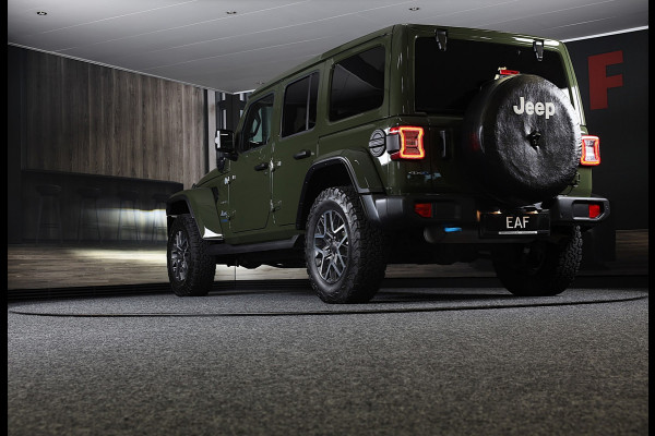 Jeep Wrangler UNLIMITED 4xe 380 Sahara / 360 Camera / Leder / Navi / Ecc / Elek Pakket / Led / Pdc / 18 Inch / TOPSTAAT