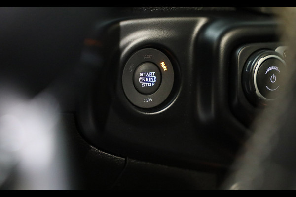 Jeep Wrangler UNLIMITED 4xe 380 Sahara / 360 Camera / Leder / Navi / Ecc / Elek Pakket / Led / Pdc / 18 Inch / TOPSTAAT