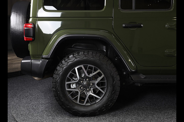 Jeep Wrangler UNLIMITED 4xe 380 Sahara / 360 Camera / Leder / Navi / Ecc / Elek Pakket / Led / Pdc / 18 Inch / TOPSTAAT