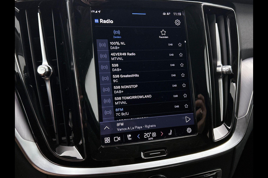 Volvo V60 2.0 T6 Plug-in hybrid AWD Core Bright NAVI & CARPLAY | AD_CRUISE | FULL-LED