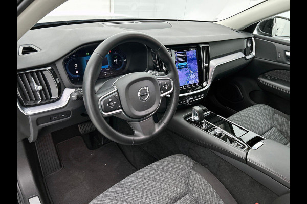 Volvo V60 2.0 T6 Plug-in hybrid AWD Core Bright NAVI & CARPLAY | AD_CRUISE | FULL-LED