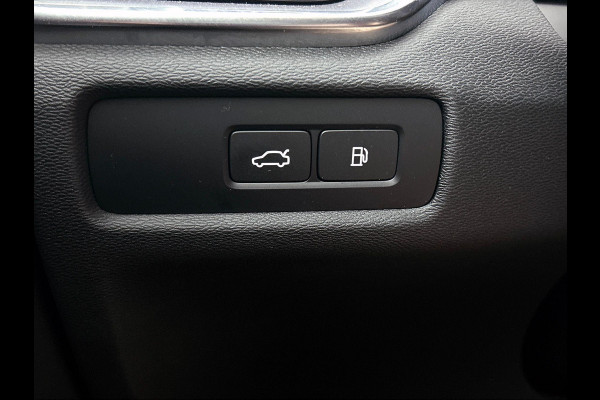 Volvo V60 2.0 T6 Plug-in hybrid AWD Core Bright NAVI & CARPLAY | AD_CRUISE | FULL-LED
