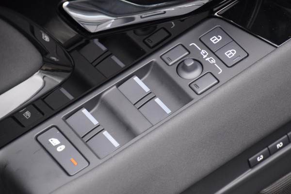 Land Rover Range Rover Evoque P270e PHEV AWD Dynamic HSE