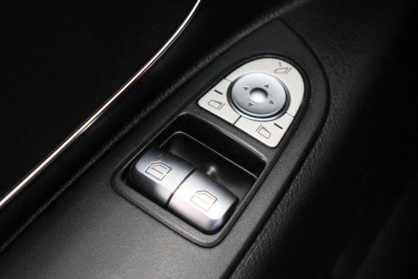 Mercedes-Benz Vito 116 CDI L3 Pro Leer, ACC, Camera, 3-Zits, Apple Carplay, LED, PDC, Trekhaak, 19''