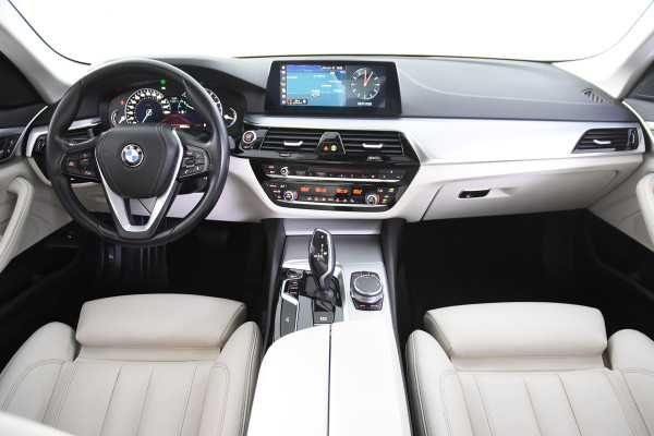 BMW 5 Serie 520i A Luxury *Navigatie*Schuifdak*Memory*