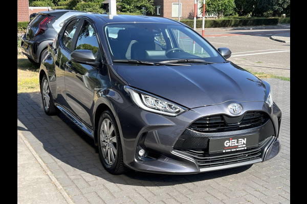 Toyota Yaris 1.5 VVT-i 125pk Dynamic | Stoel + stuurverwarming, Climate control, Adaptieve cruise control, Lichtmetalen velgen