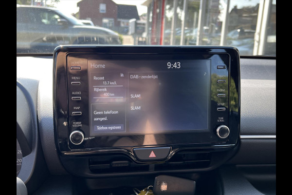 Toyota Yaris 1.5 VVT-i 125pk Dynamic | Stoel + stuurverwarming, Climate control, Adaptieve cruise control, Lichtmetalen velgen