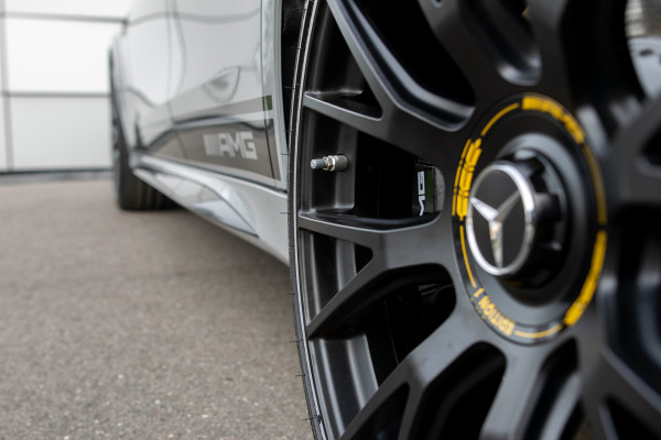 Mercedes-Benz E-Klasse AMG 53 4-M Edition 1 Carbon|Keyless|ACC|Schaalstoelen|Bumester 4D|Stoelkoeling|Performance Sound|360°Camera|Superscreen