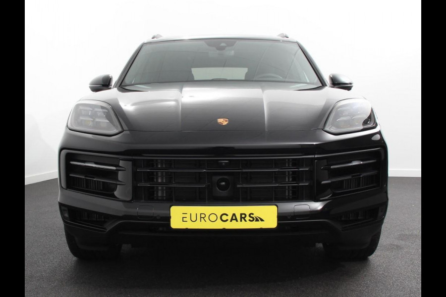 Porsche Cayenne 3.0 E-Hybrid Luchtvering Leder Panoramadak Camera Navigatie Elektrische comfortstoelen DAB+ Led Adaptieve cruise control Climate control Lichtmetalen velgen Apple Carplay/ Android Auto