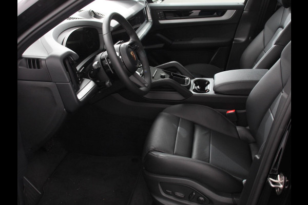 Porsche Cayenne 3.0 E-Hybrid Luchtvering Leder Panoramadak Camera Navigatie Elektrische comfortstoelen DAB+ Led Adaptieve cruise control Climate control Lichtmetalen velgen Apple Carplay/ Android Auto