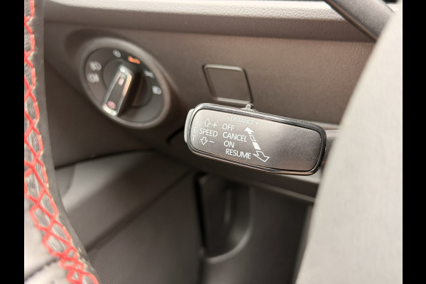Seat Leon ST FR 1.5 TSI Ultimate Edition Black Pano DSG Trekh Sfeer Virtual CarPlay ACC