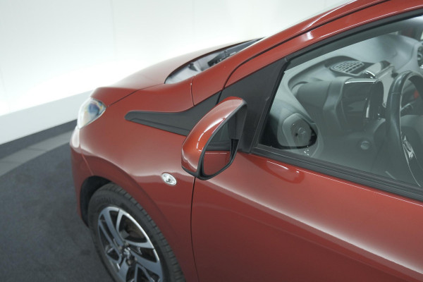 Peugeot 108 1.0 e-VTi Allure | Camera | Climate Control | DAB+ | 15 Inch Lichtmetalen Velgen