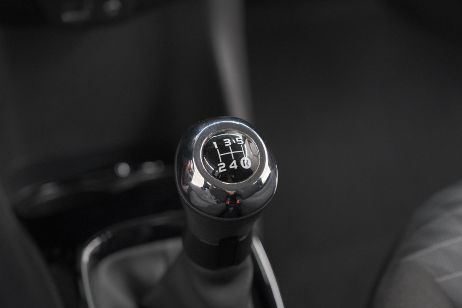 Peugeot 108 1.0 e-VTi Allure | Camera | Climate Control | DAB+ | 15 Inch Lichtmetalen Velgen