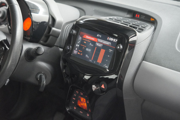 Peugeot 108 1.0 e-VTi Allure | Camera | Climate Control | DAB+ | 15 Inch Lichtmetalen Velgen