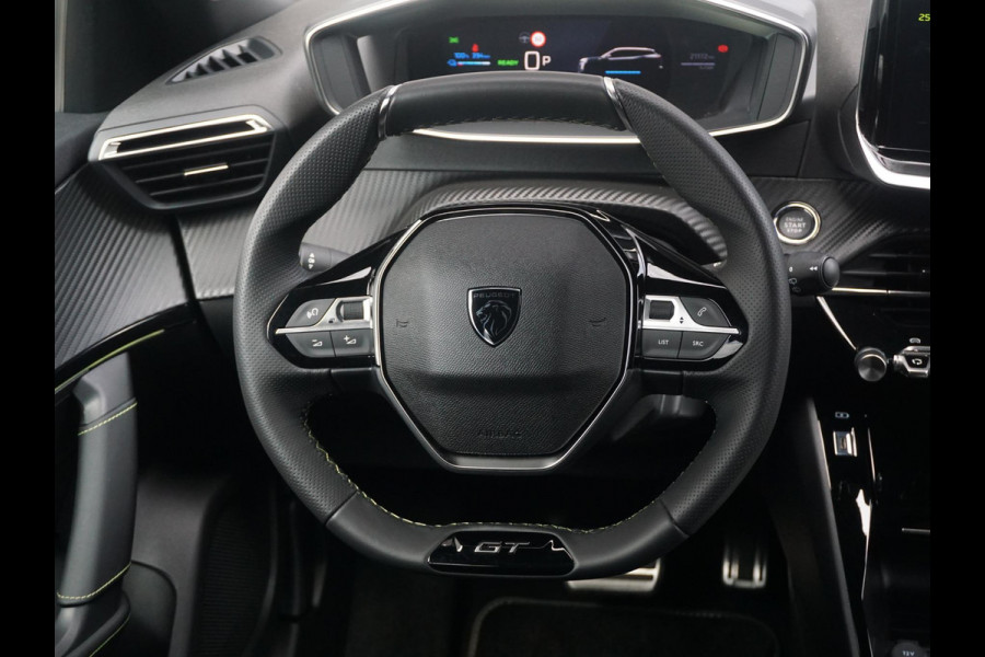 Peugeot e-2008 EV GT Avantage 54 kWh 360 camera