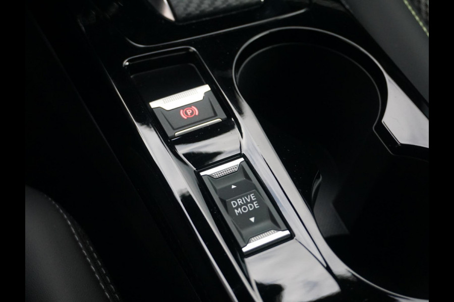 Peugeot e-2008 EV GT Avantage 54 kWh 360 camera