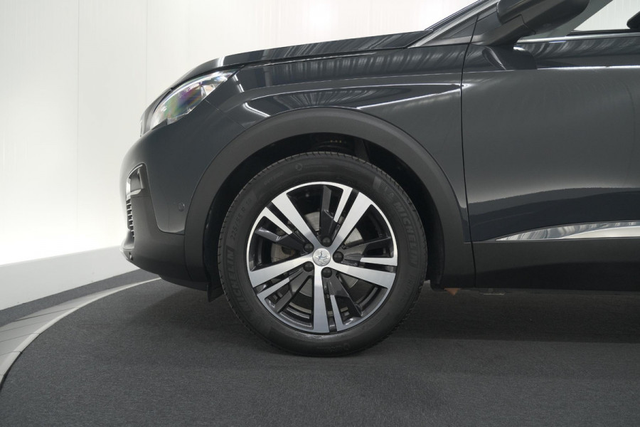 Peugeot 3008 1.6 PureTech 180 Allure | 1.500 KG Trekgewicht | Schuif-Kantel dak |  Dodehoekdetectie | Camera