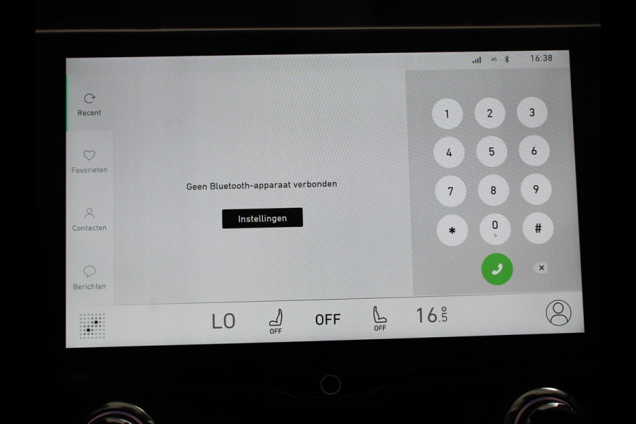 Lynk & Co 01 1.5 192KW PHEV Panoramadak Navigatie Apple Carplay/ Android Auto Camera Parkeersensoren Adaptive Cruise Control Memory stoelen verwarmbaar Full Led Climate Control Lichtmetalen velgen