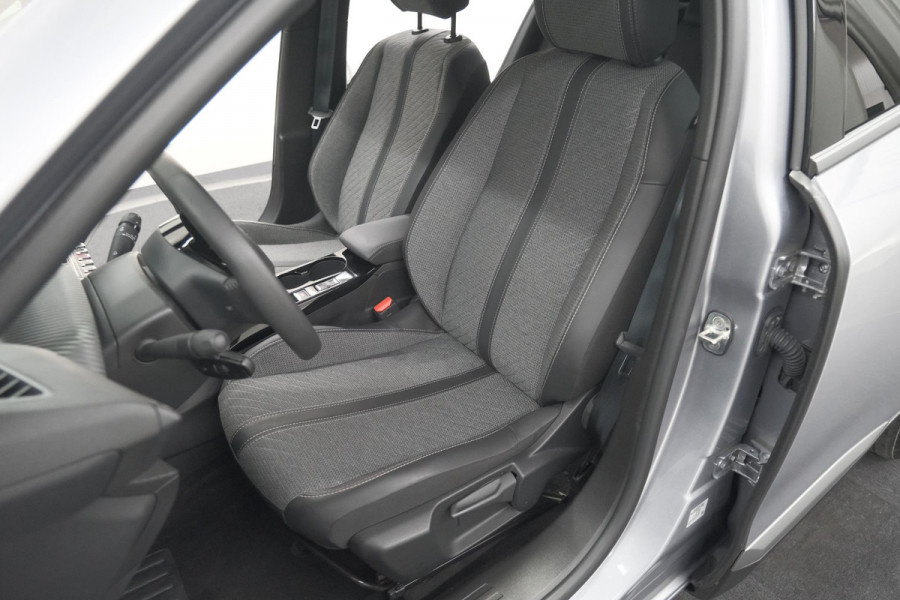 Peugeot 2008 PureTech 100 Allure | Apple Carplay | Parkeersensoren | Climate control