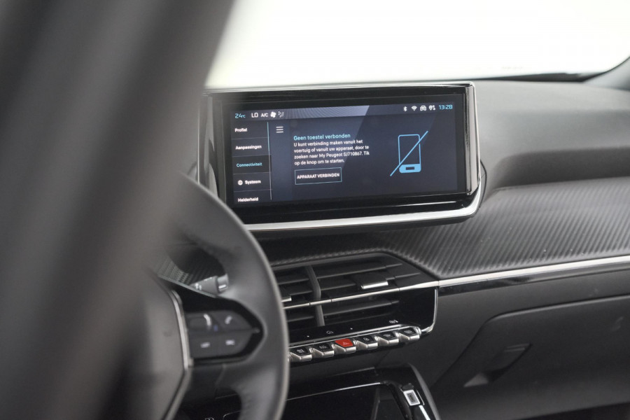 Peugeot 2008 PureTech 100 Allure | Apple Carplay | Parkeersensoren | Climate control