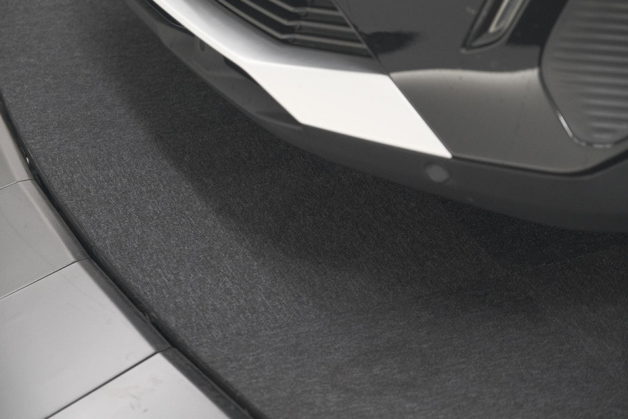Peugeot 5008 PureTech 130 EAT8 Active Pack Business | 7 Zitplaatsen | Camera | Navigatie | Apple Carplay | Parkeersensoren