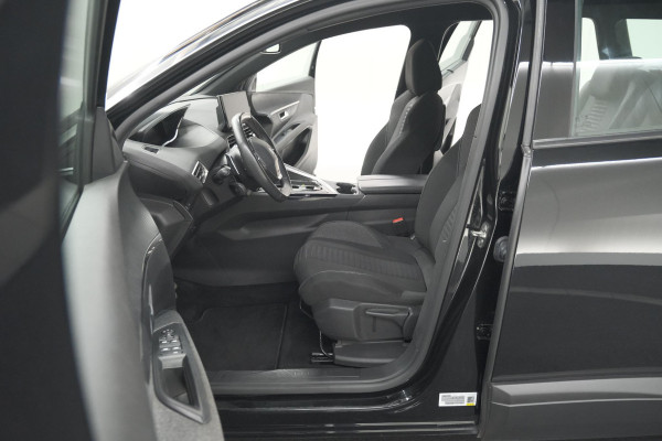 Peugeot 5008 PureTech 130 EAT8 Active Pack Business | 7 Zitplaatsen | Camera | Navigatie | Apple Carplay | Parkeersensoren
