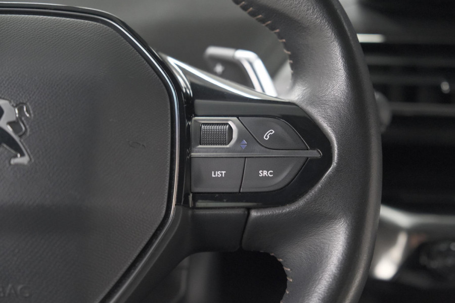 Peugeot 5008 PureTech 130 EAT8 Active Pack Business | 7 Zitplaatsen | Camera | Navigatie | Apple Carplay | Parkeersensoren