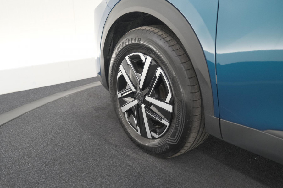 Peugeot 2008 Hybrid 136 e-DCS6 Style | Apple Carplay | Parkeersensoren | Climate control
