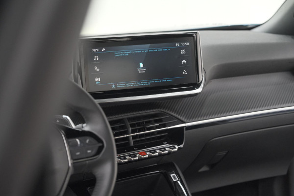 Peugeot 2008 Hybrid 136 e-DCS6 Style | Apple Carplay | Parkeersensoren | Climate control