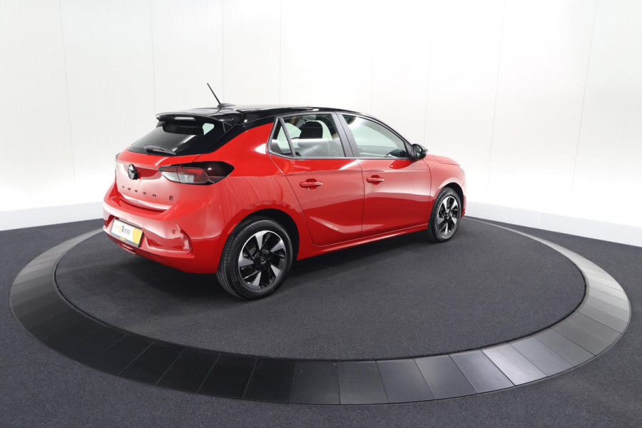 Opel Corsa Electric Yes 50 kWh | 11 KW Lader | SOH 99,9% | Apple Carplay | Parkeersensoren