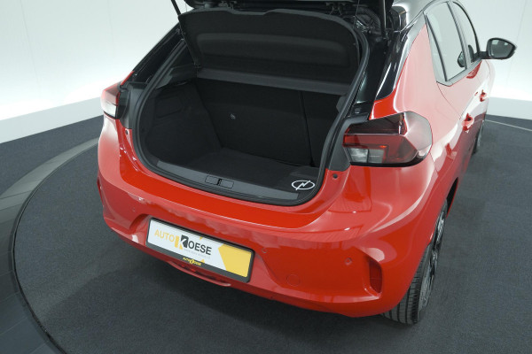 Opel Corsa Electric Yes 50 kWh | 11 KW Lader | SOH 99,9% | Apple Carplay | Parkeersensoren