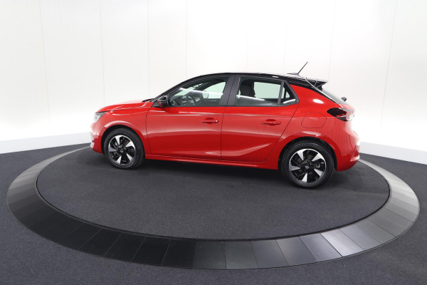 Opel Corsa Electric Yes 50 kWh | 11 KW Lader | SOH 99,9% | Apple Carplay | Parkeersensoren