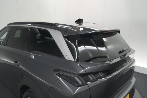 Peugeot 5008 1.2 Hybrid 136 e-DCS6 Allure | 7 Zitplaatsen | Camera | Stoelverwarming | Navigatie | Trekhaak